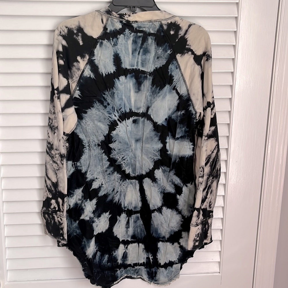 RARE Mona B Tie Dye Denim & Stretch Terry Shirt - Picture 2 of 4